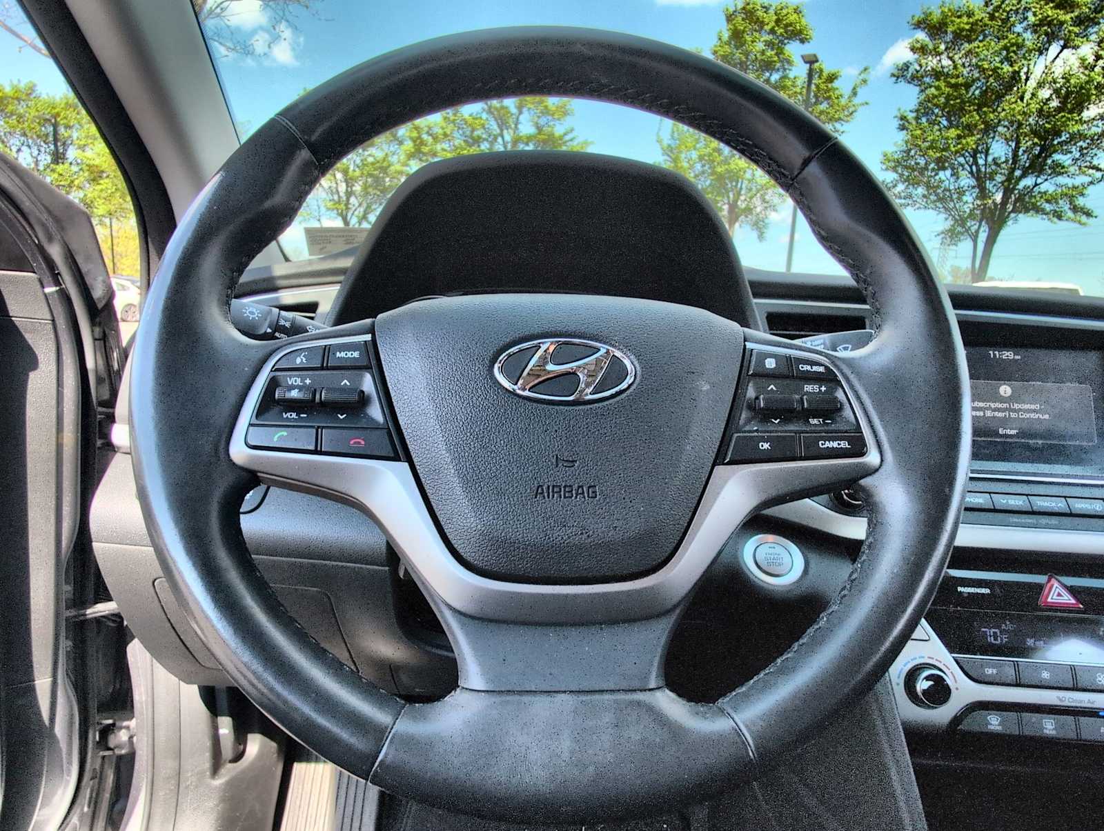 Thumbnail: 2018 Hyundai Elantra - 20