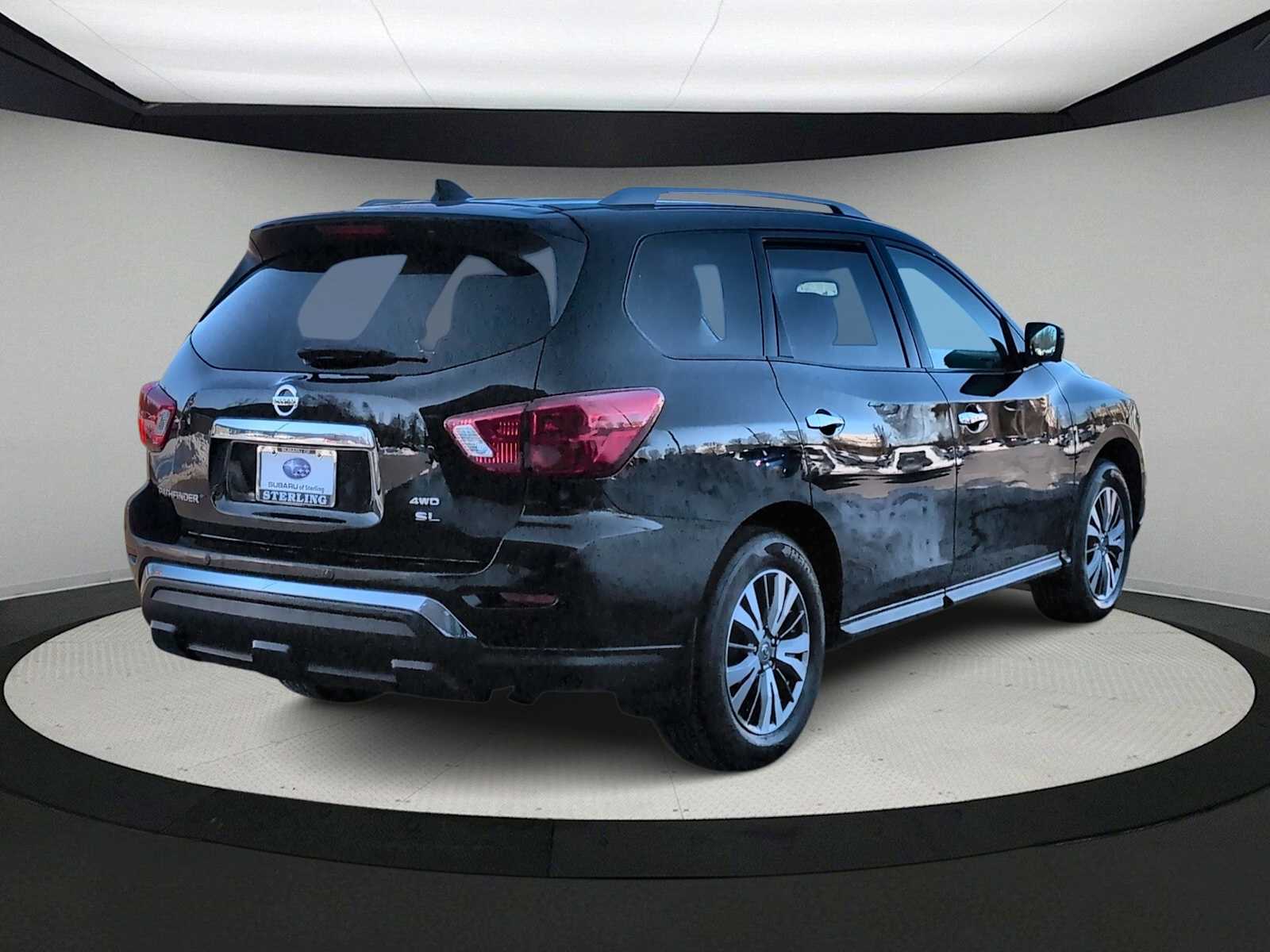 Thumbnail: 2019 Nissan Pathfinder - 8