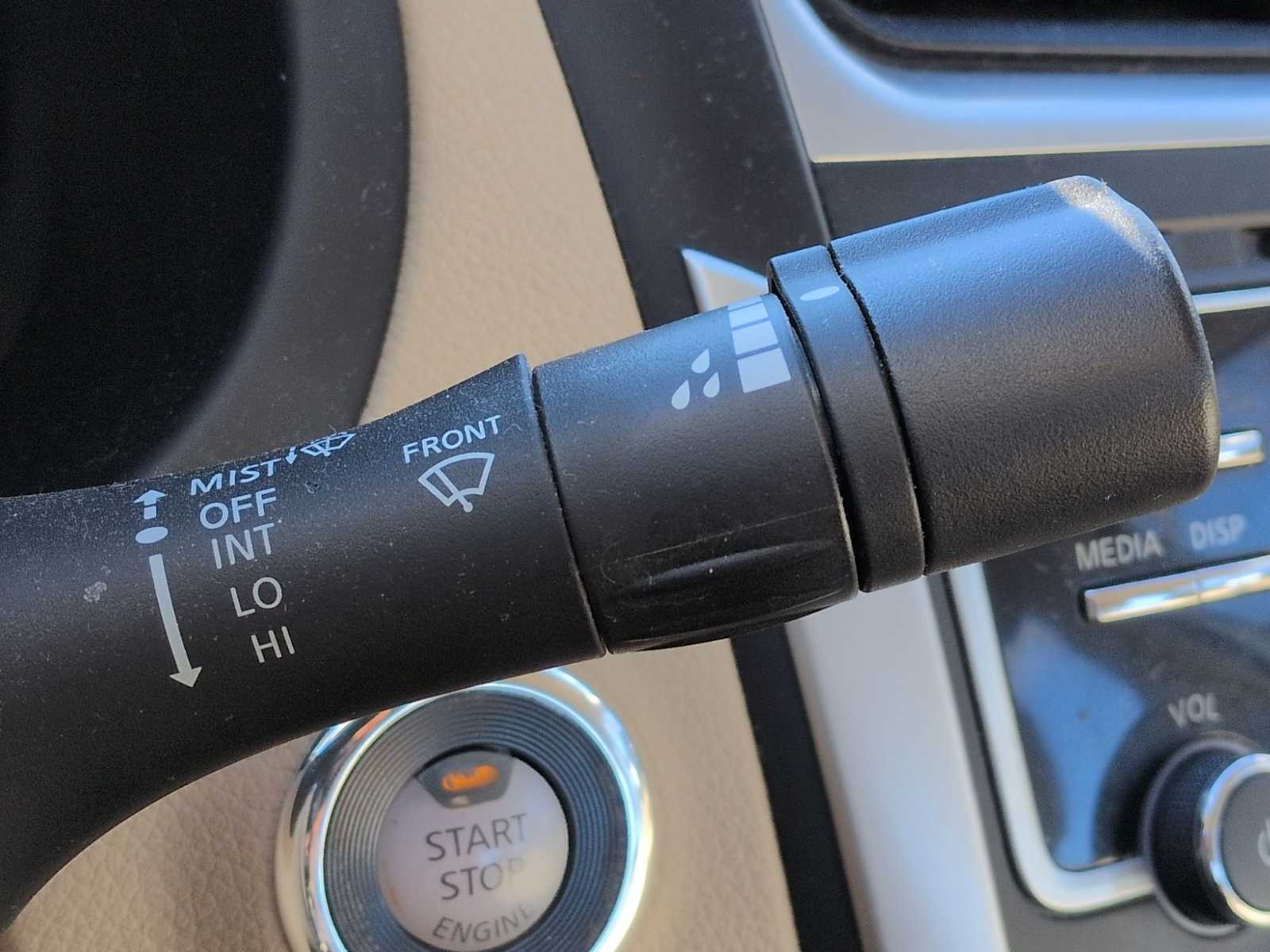 Thumbnail: 2016 Nissan Altima - 26