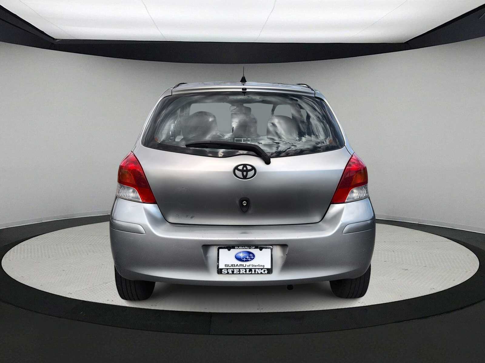 Thumbnail: 2010 Toyota Yaris - 7