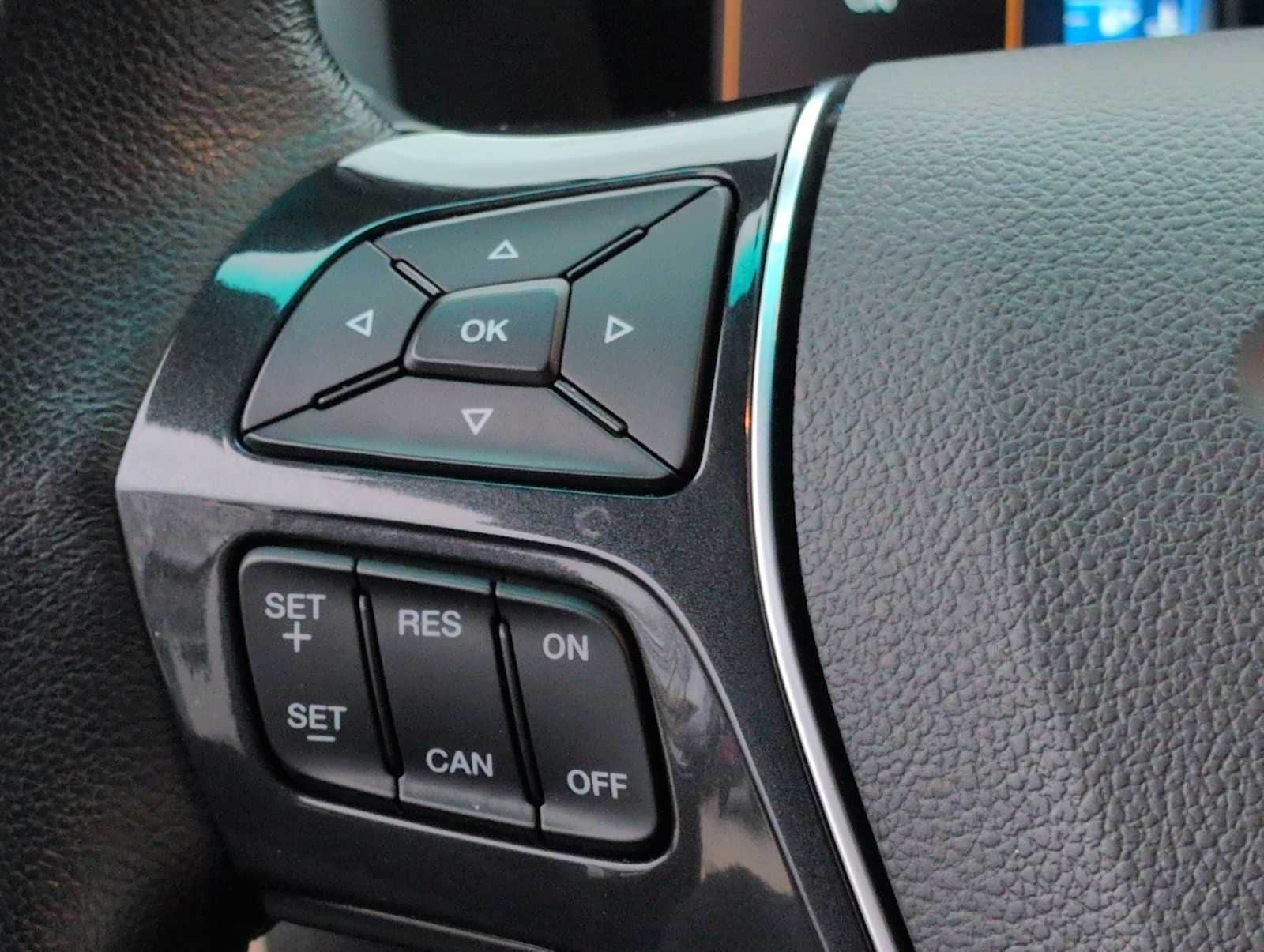 Thumbnail: 2016 Ford Explorer - 23