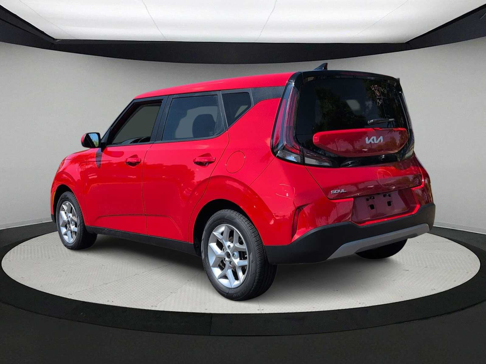 Thumbnail: 2025 Kia Soul - 6