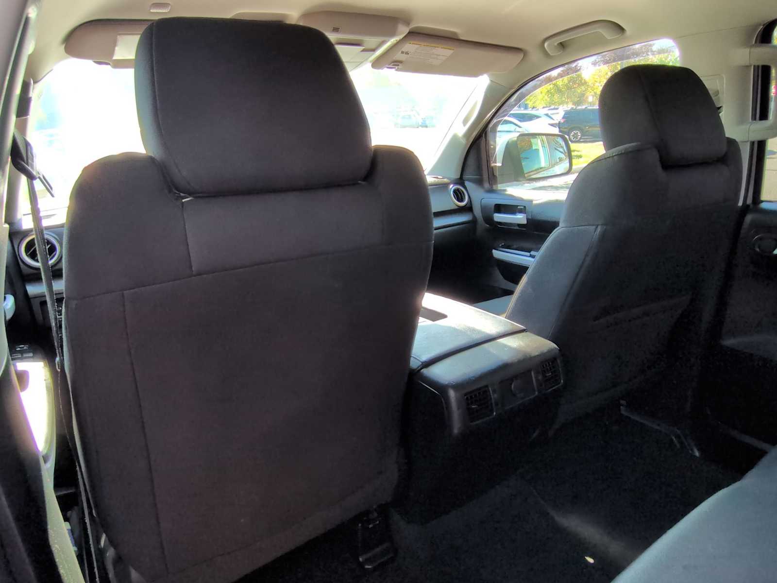 Thumbnail: 2020 Toyota Tundra - 19