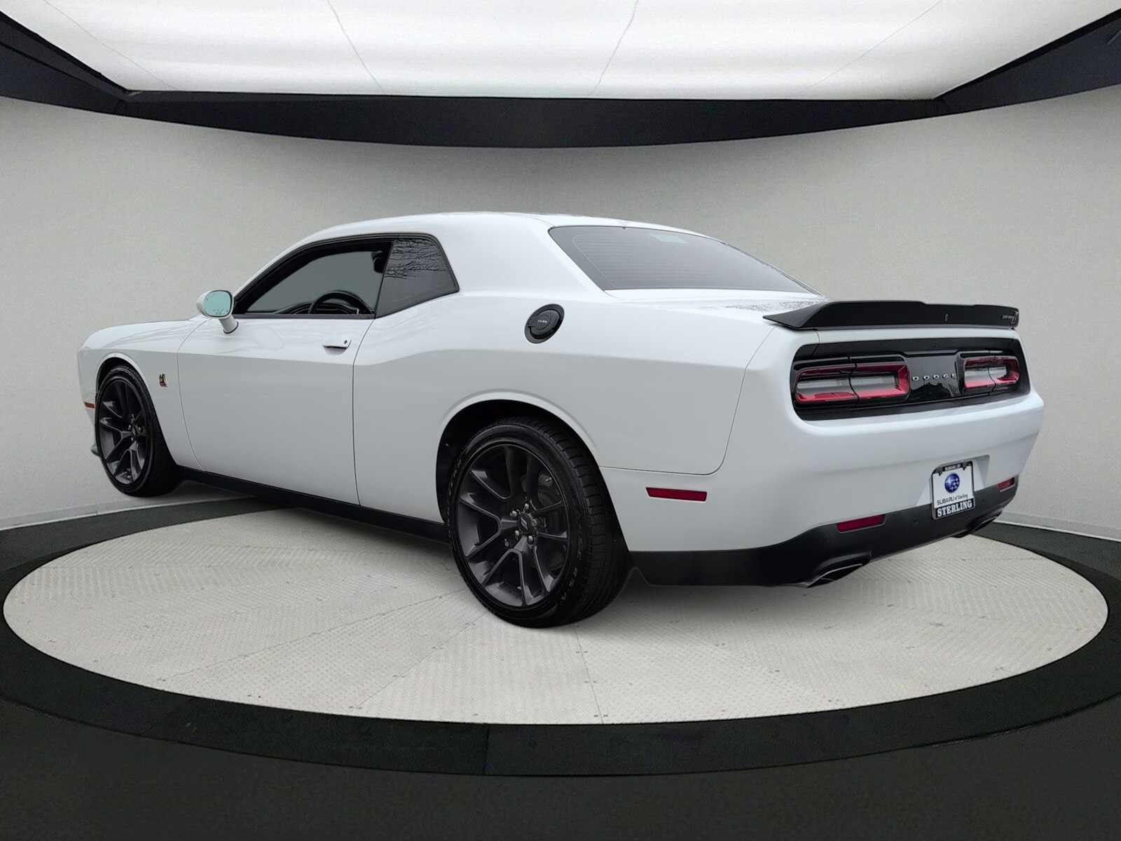 Thumbnail: 2020 Dodge Challenger - 6