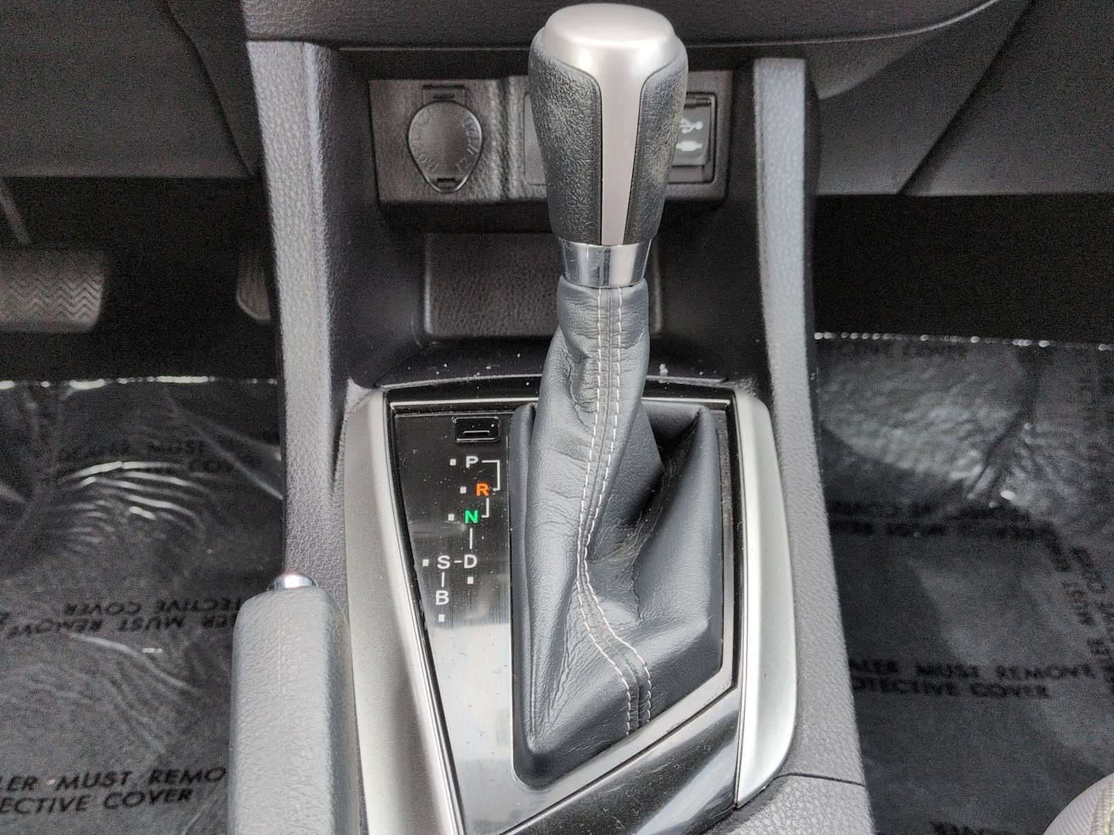 Thumbnail: 2015 Toyota Corolla - 30