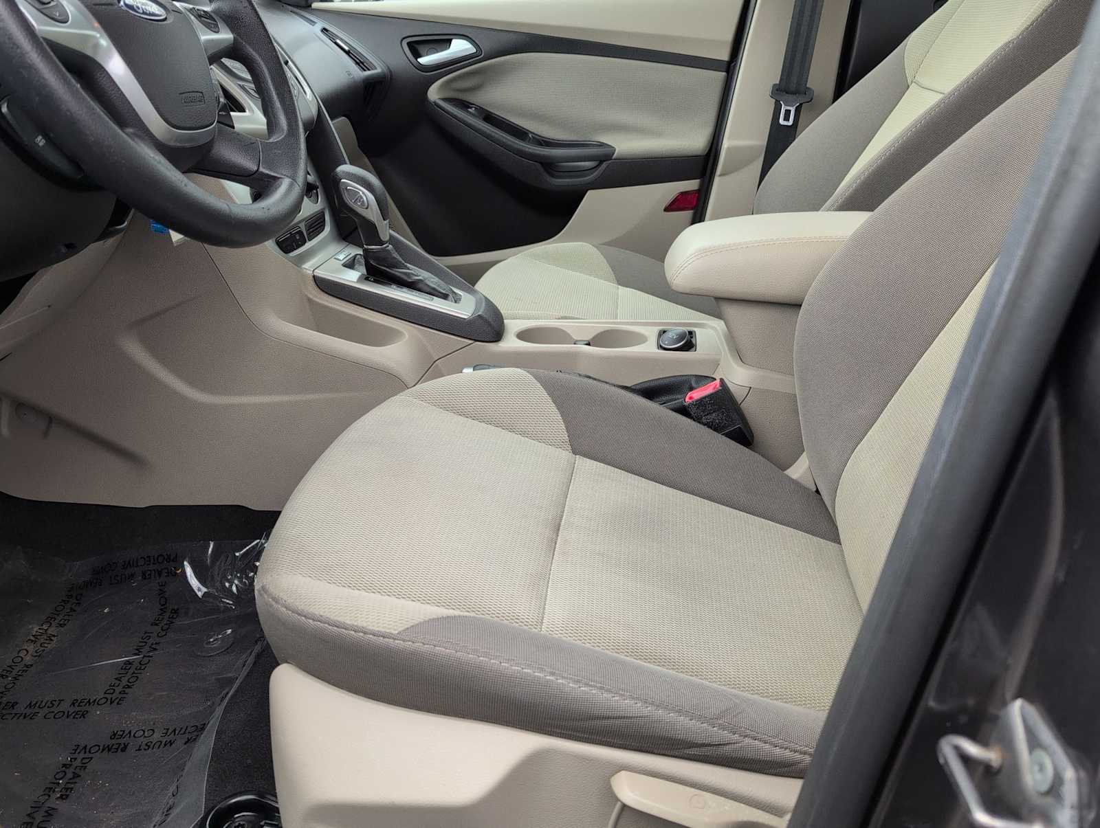 Thumbnail: 2013 Ford Focus - 16