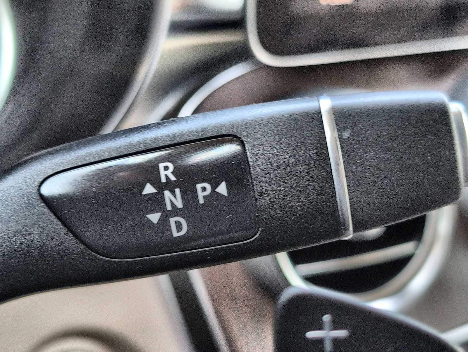 Thumbnail: 2022 Mercedes-Benz GLC - 29