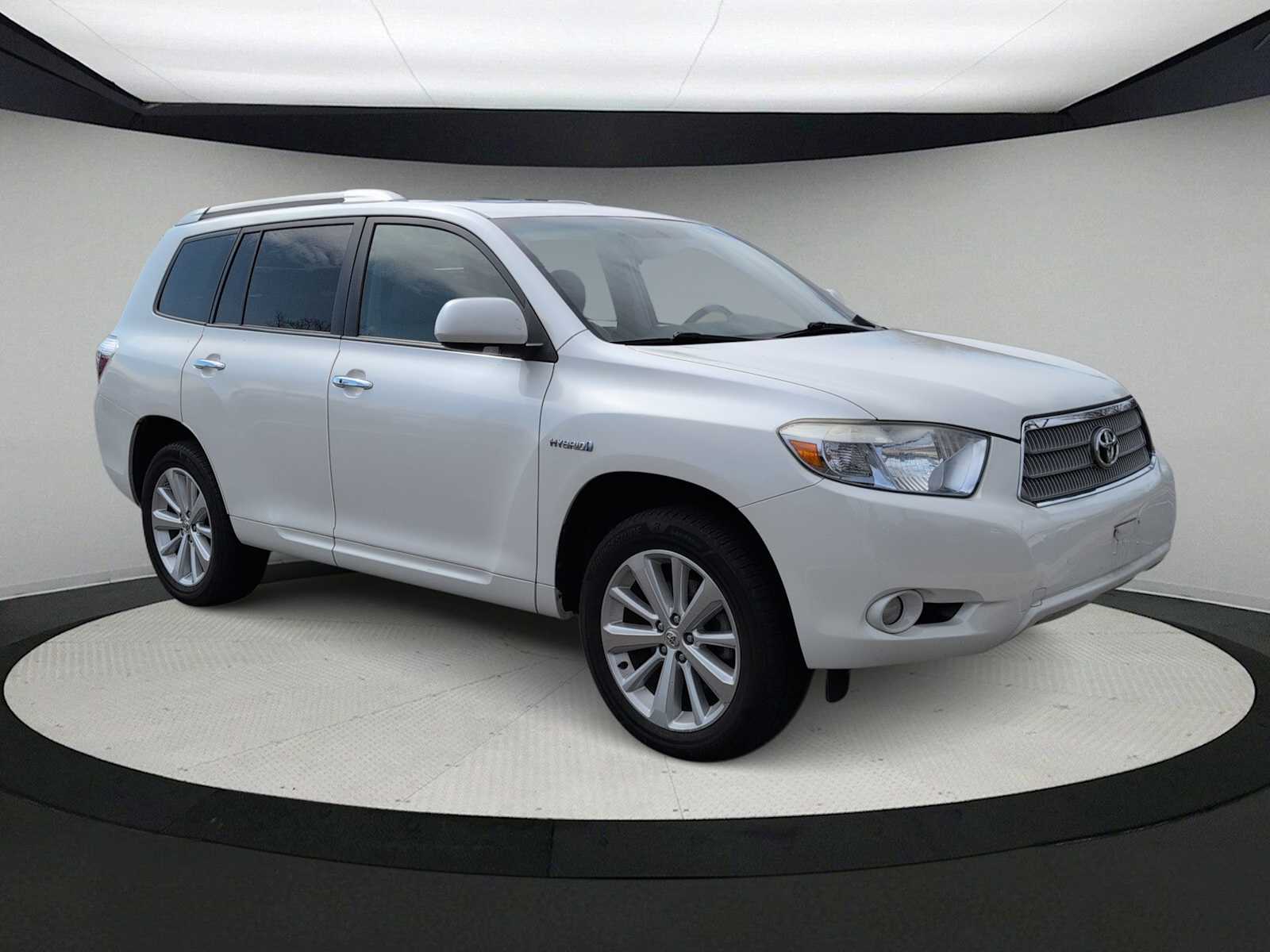Thumbnail: 2008 Toyota Highlander - 2