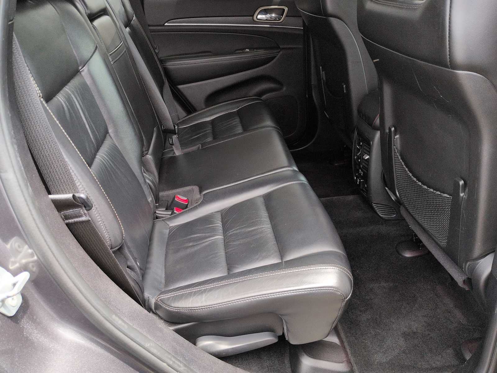 Thumbnail: 2015 Jeep Grand Cherokee - 21