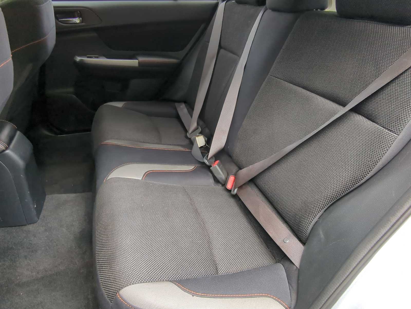 2016 Subaru Crosstrek Premium 10