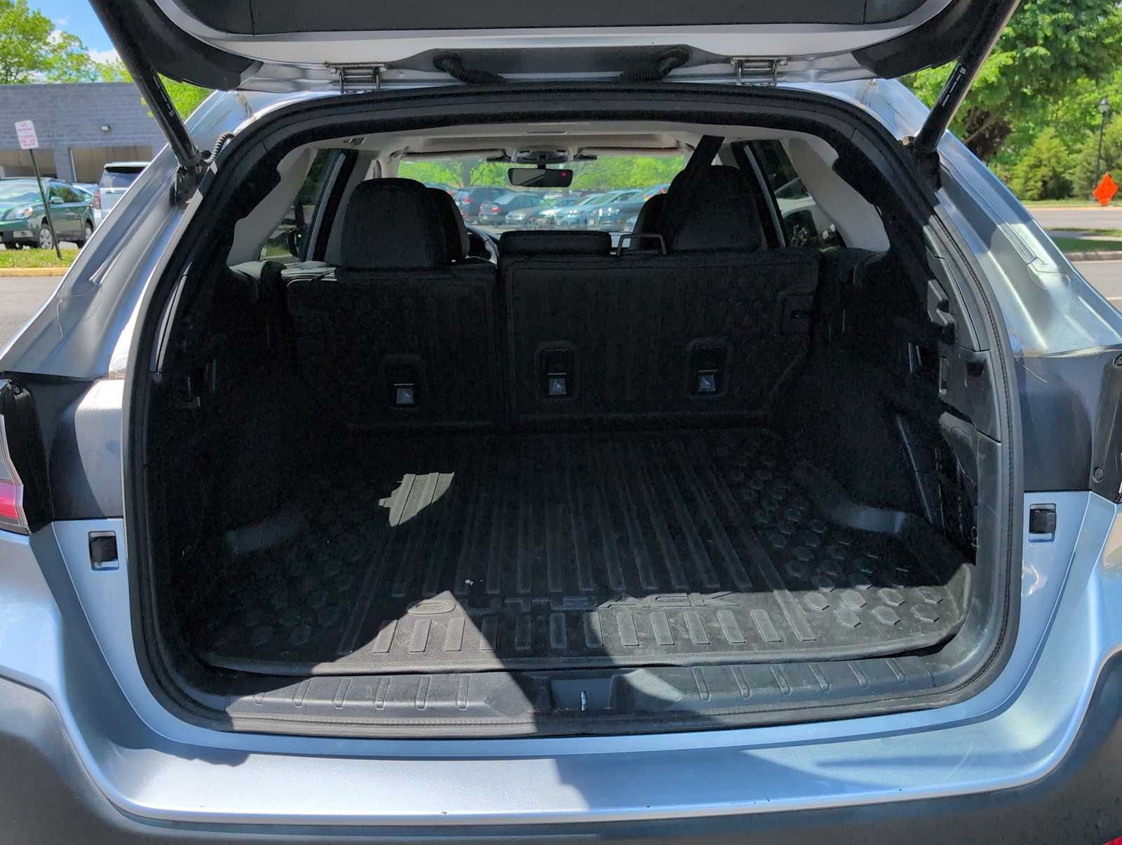 Thumbnail: 2023 Subaru Outback - 33