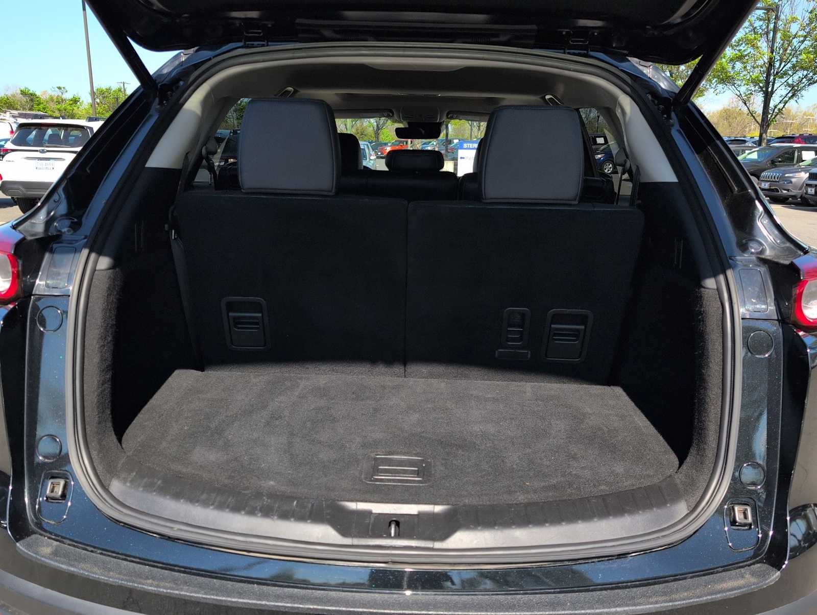 Thumbnail: 2023 Mazda CX-9 - 32