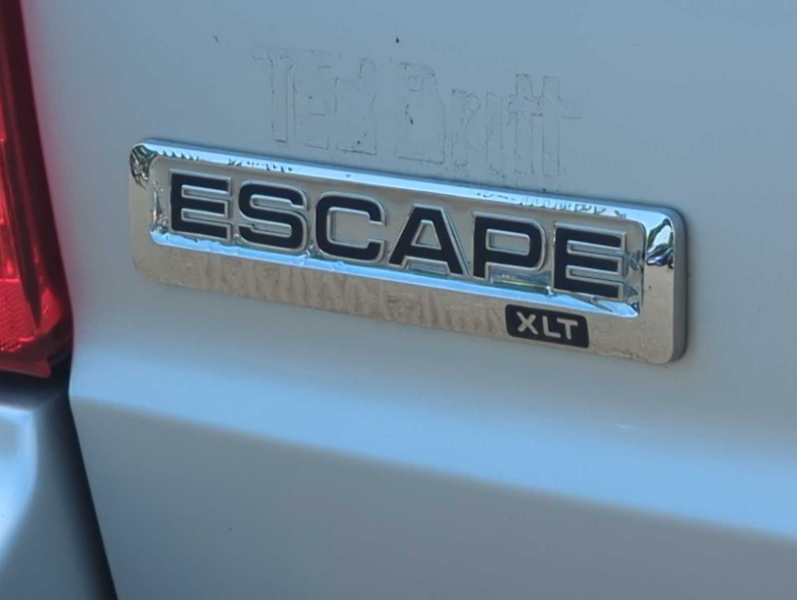 Thumbnail: 2010 Ford Escape - 12