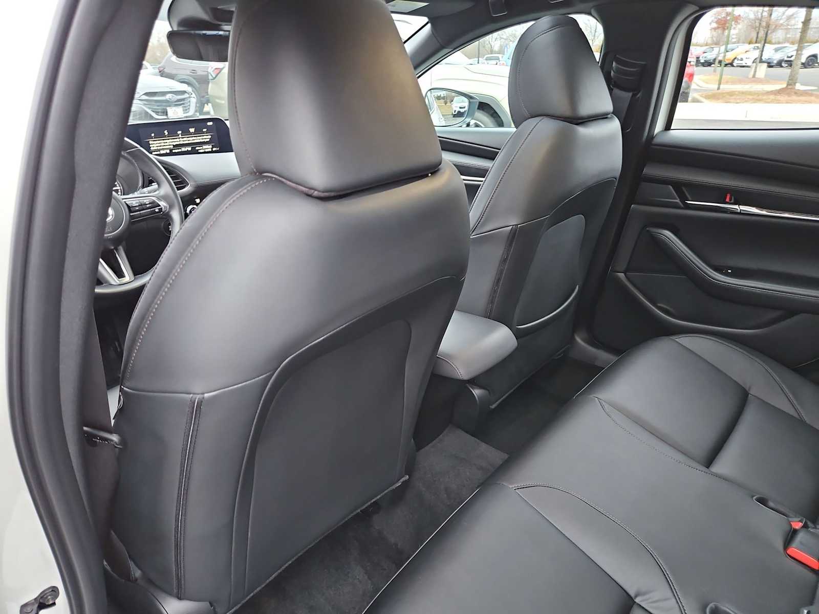 Thumbnail: 2024 Mazda Mazda3 - 18