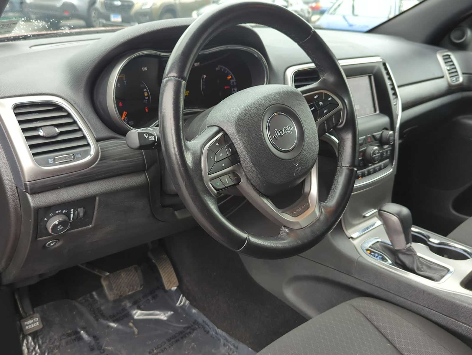 Thumbnail: 2021 Jeep Grand Cherokee - 15