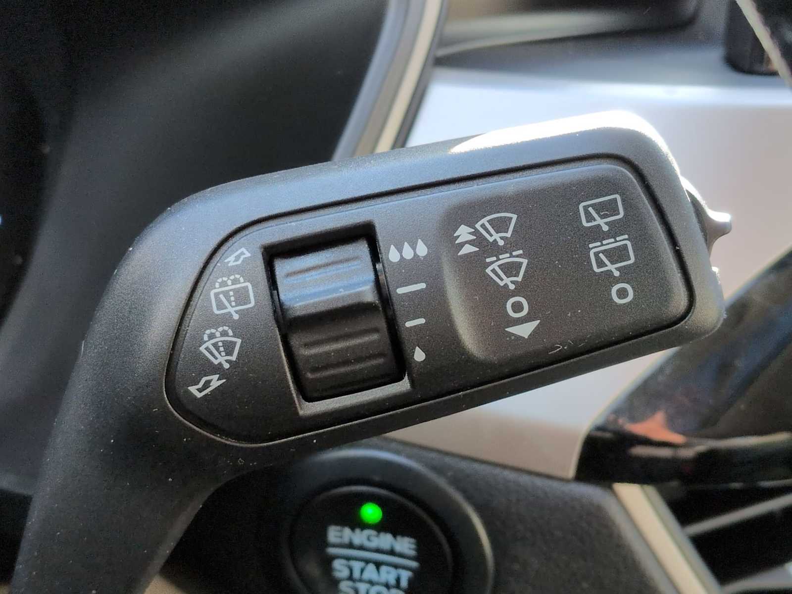 Thumbnail: 2020 Ford Escape - 27