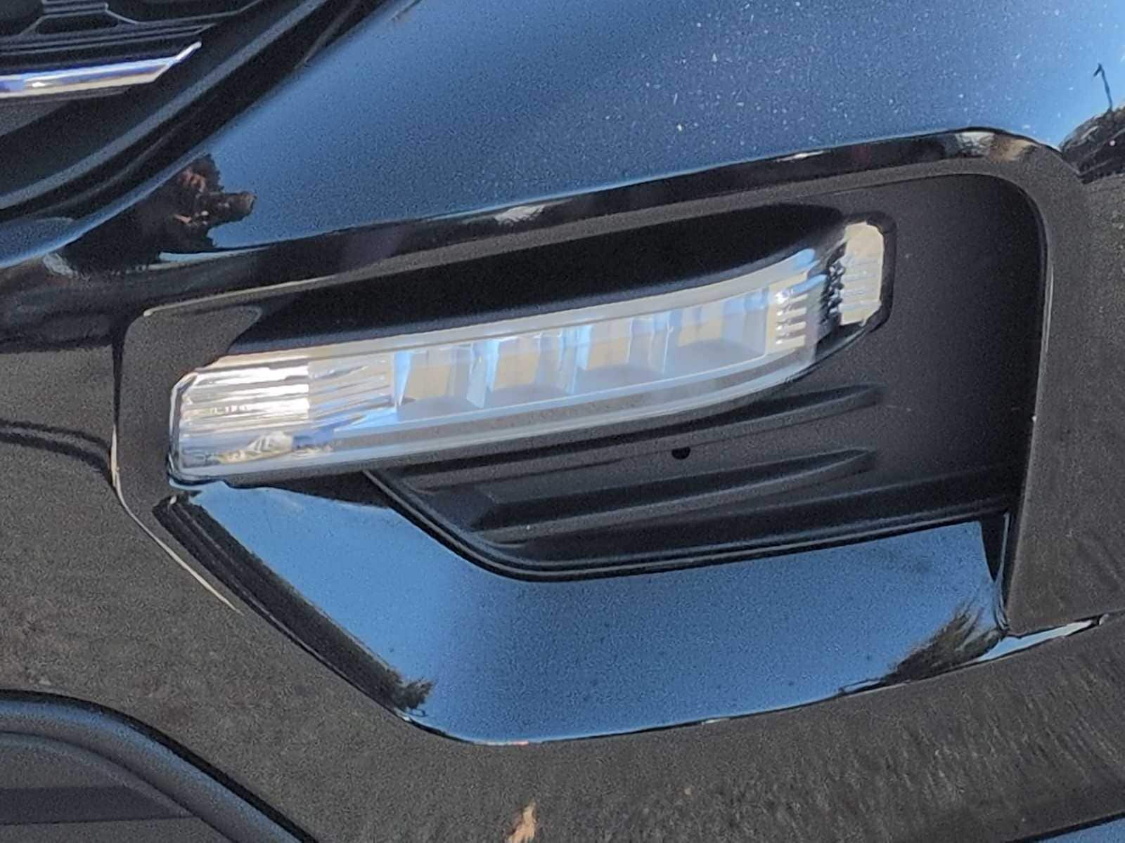 Thumbnail: 2023 Ford Explorer - 11