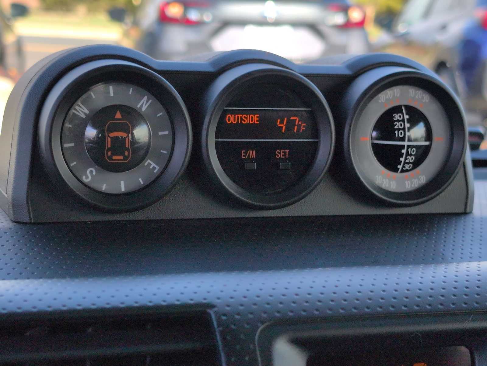 Thumbnail: 2012 Toyota FJ Cruiser - 26