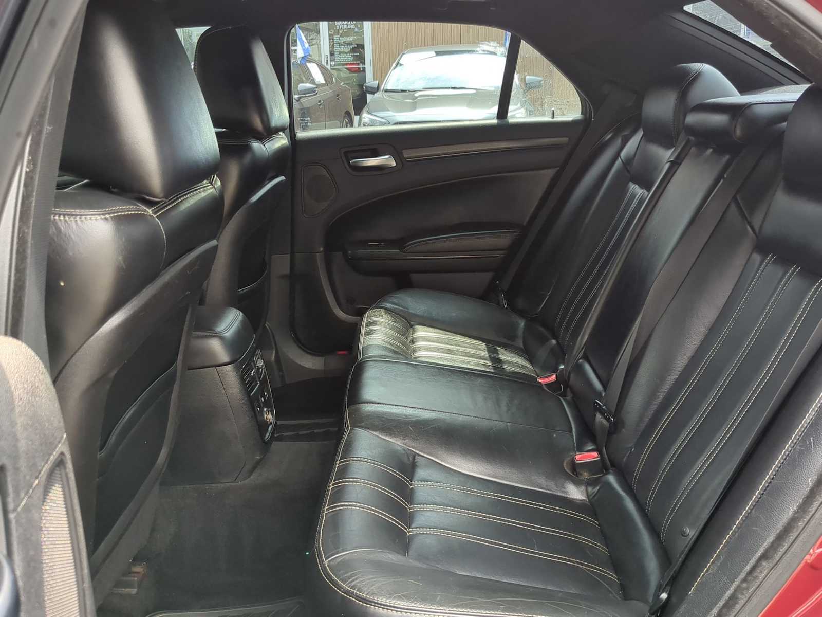 Thumbnail: 2014 Chrysler 300 - 21