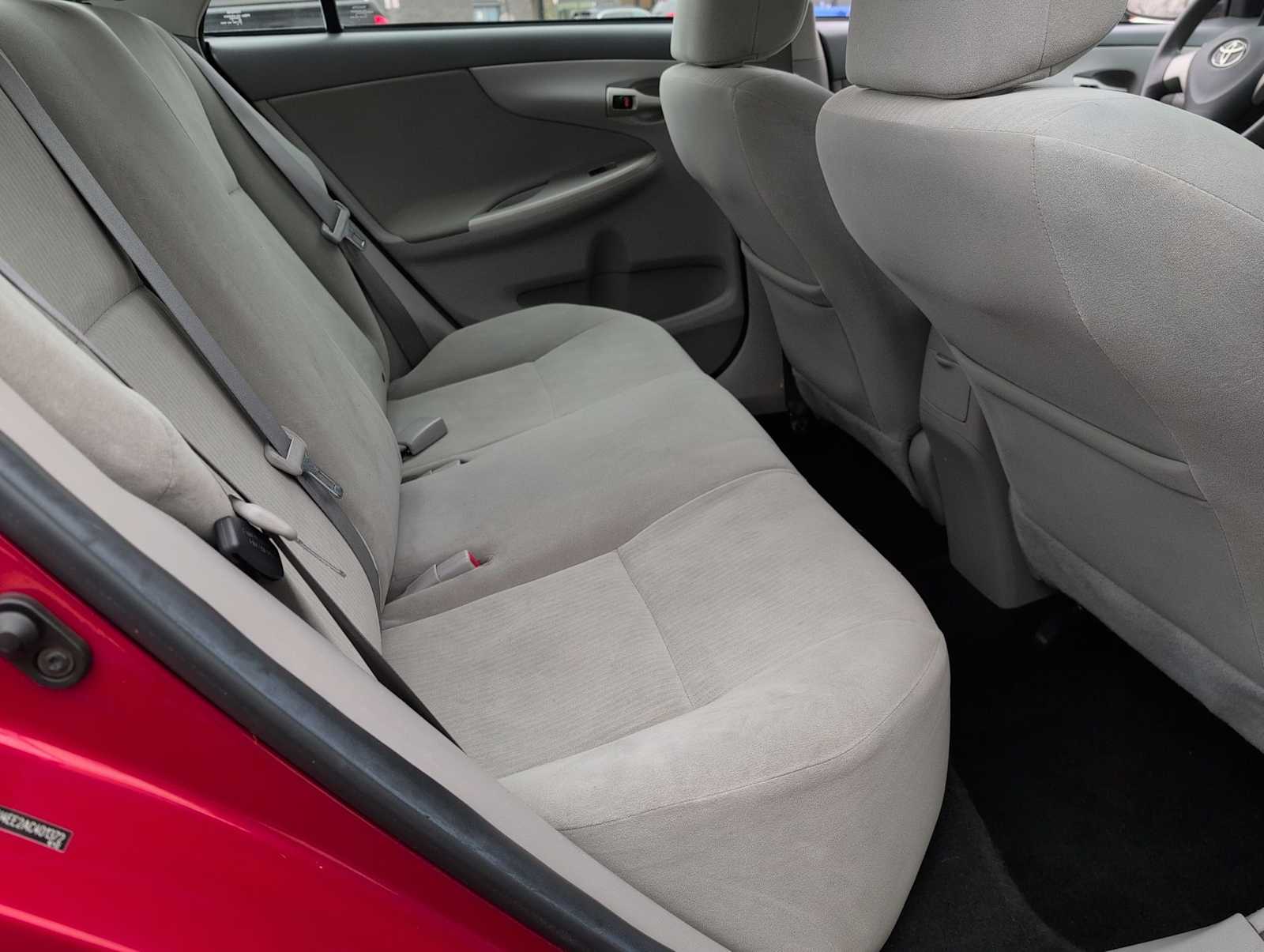 Thumbnail: 2010 Toyota Corolla - 20