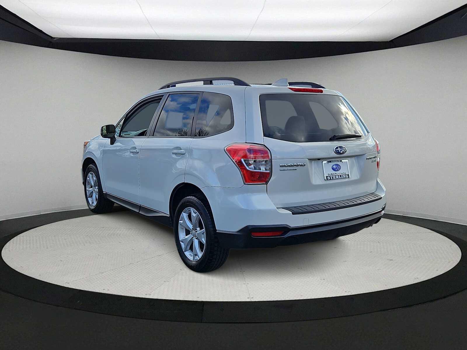 Thumbnail: 2016 Subaru Forester - 6