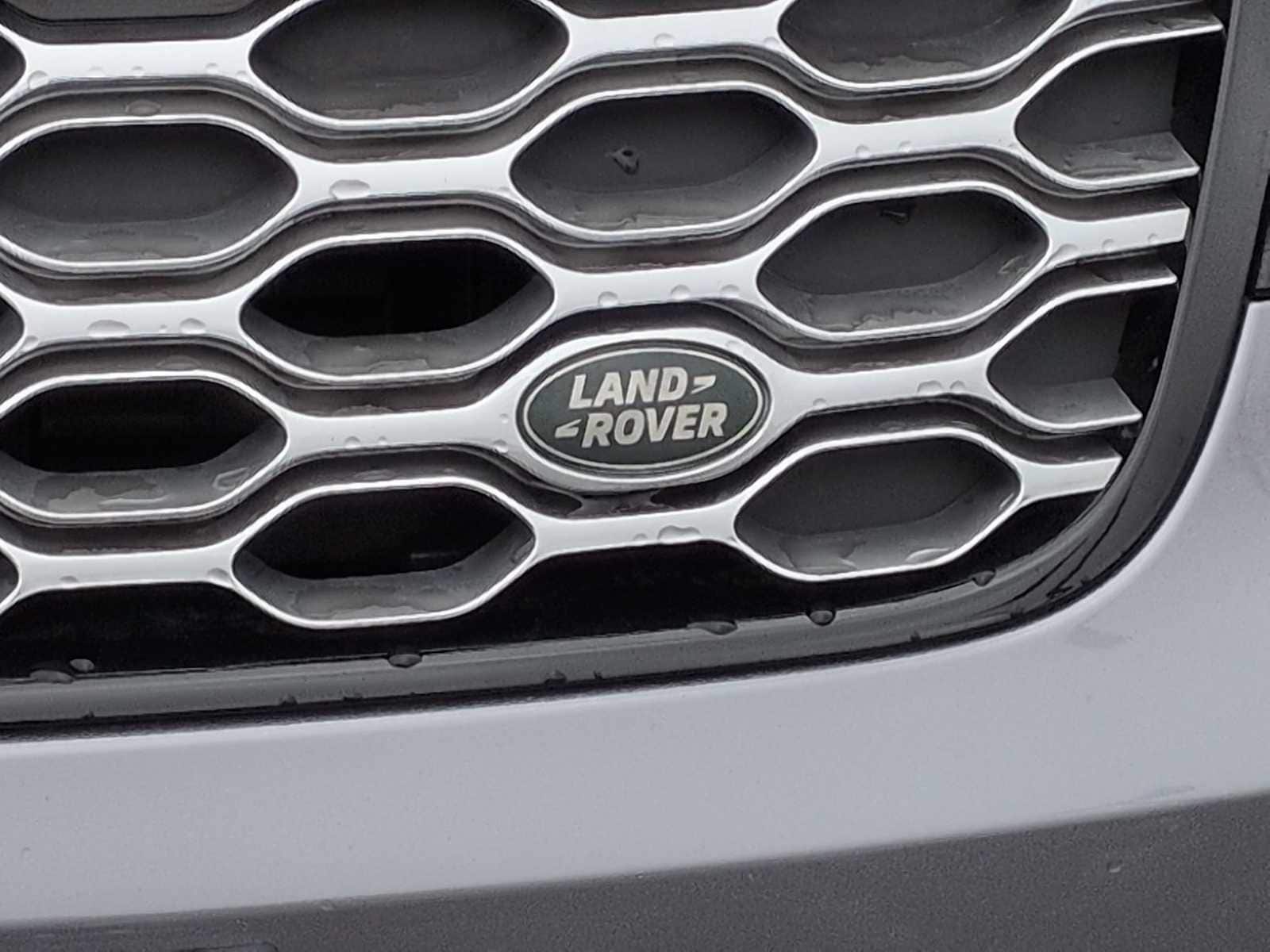 Thumbnail: 2024 Land Rover Discovery - 11