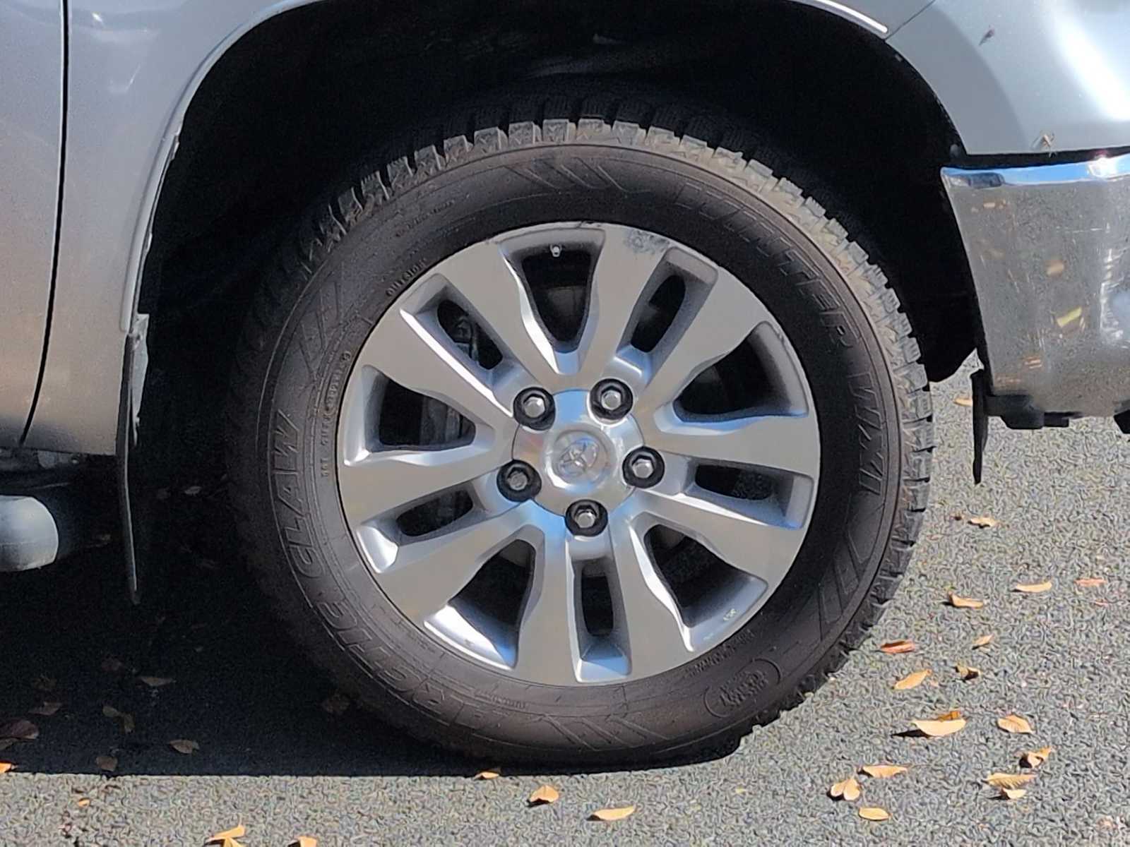 Thumbnail: 2020 Toyota Tundra - 14