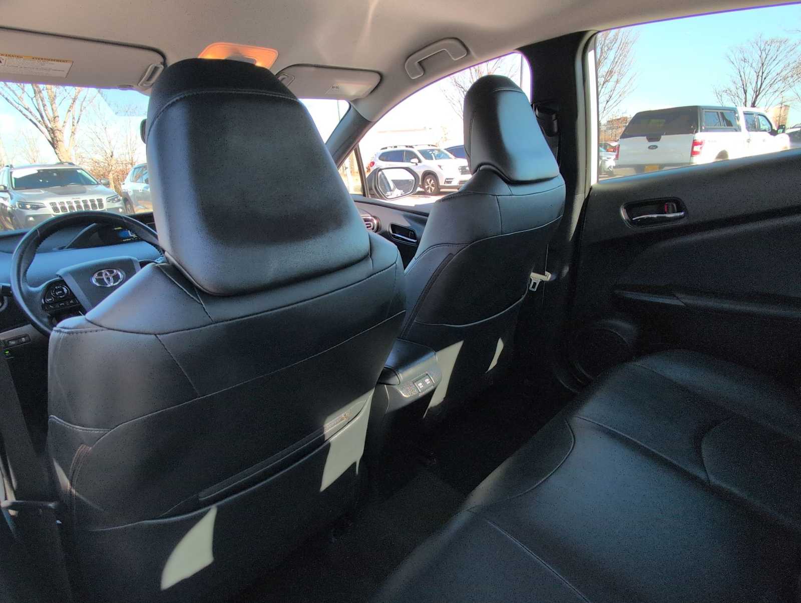 Thumbnail: 2021 Toyota Prius - 19