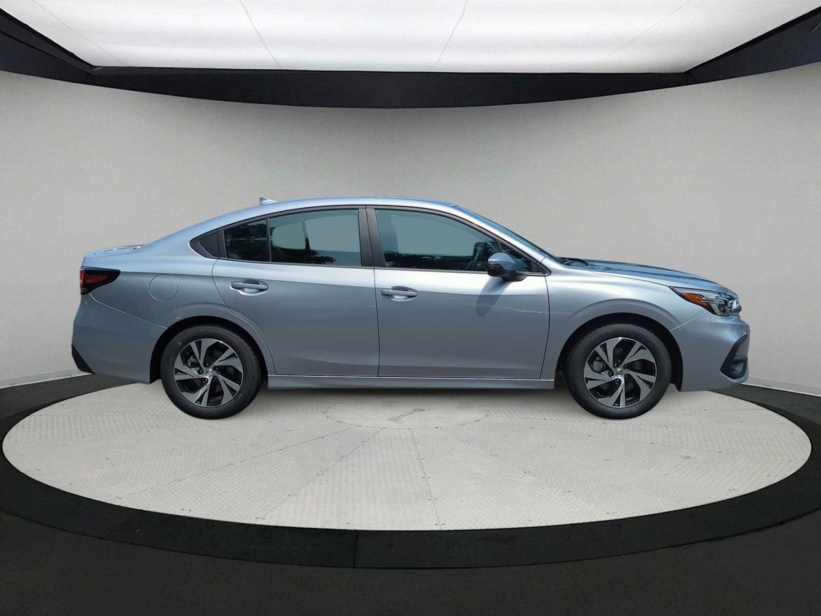 Thumbnail: 2025 Subaru Legacy - 9