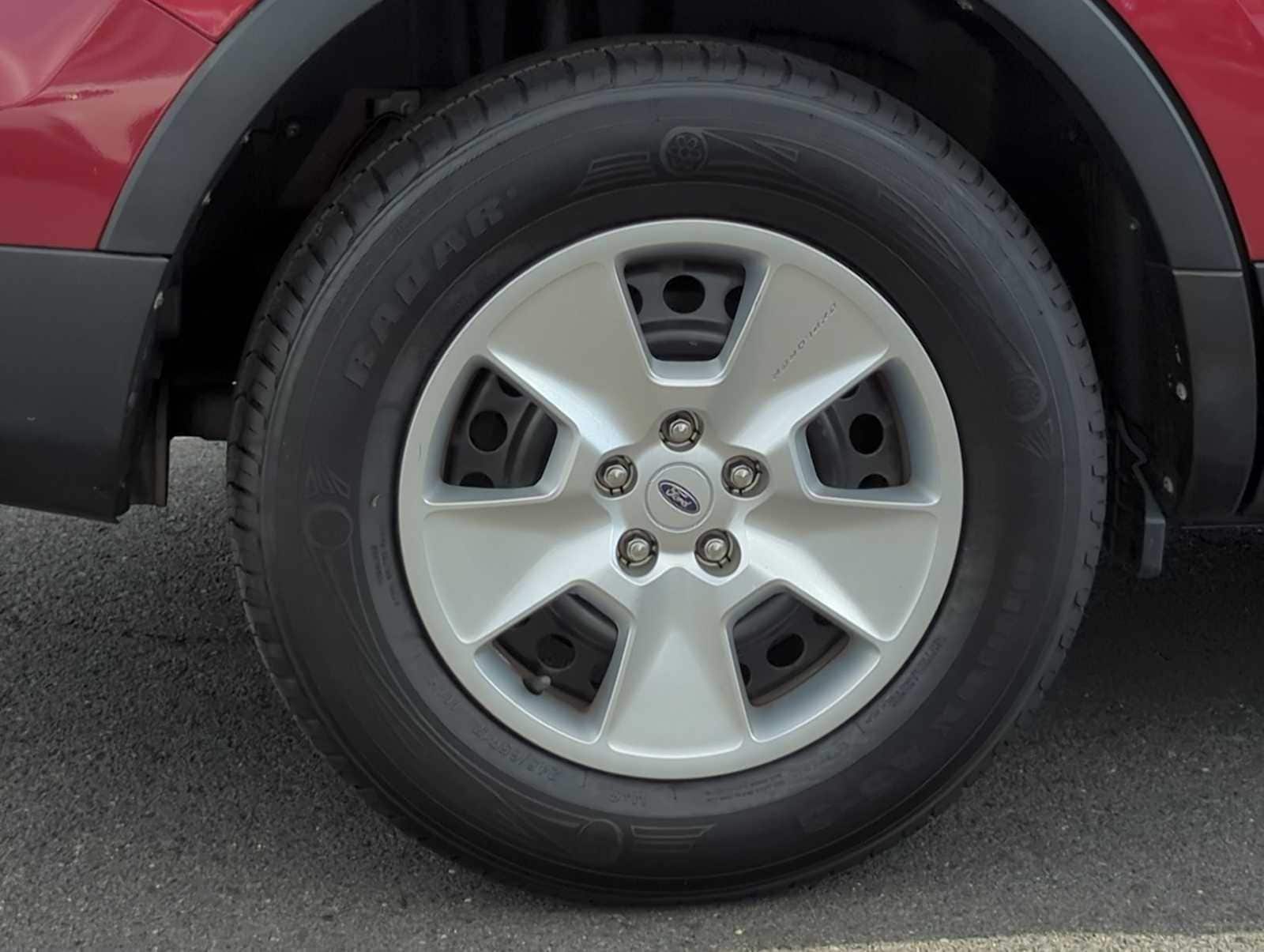Thumbnail: 2013 Ford Explorer - 13