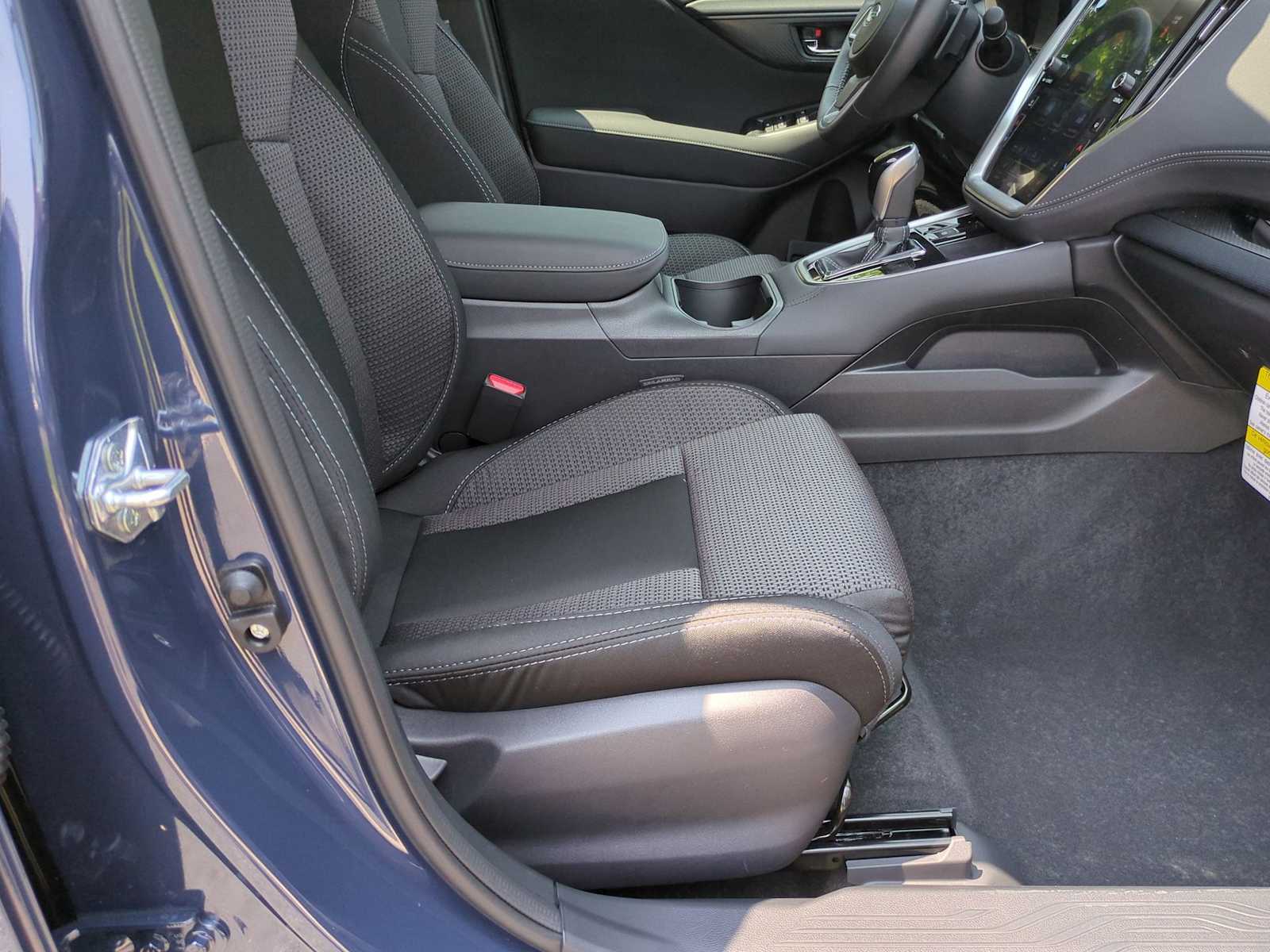2025 Subaru Outback Premium 14