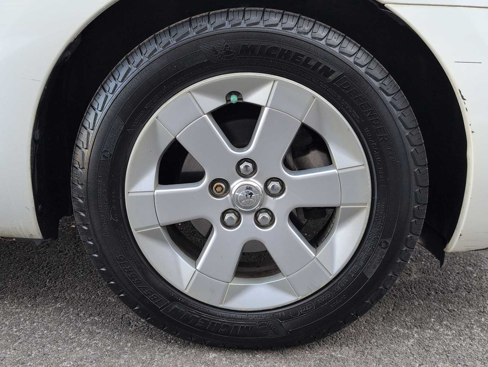 Thumbnail: 2009 Toyota Prius - 14