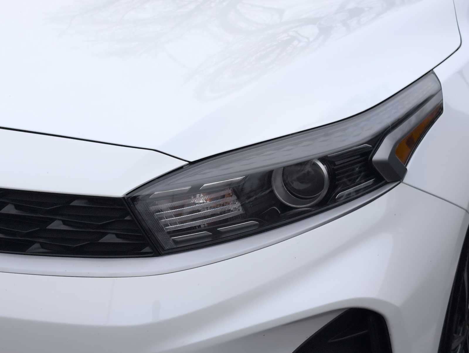 Thumbnail: 2024 Kia Forte - 11