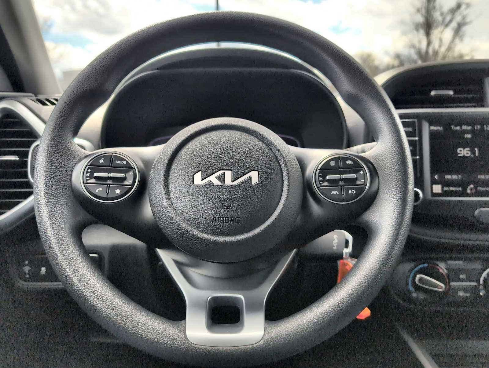 Thumbnail: 2023 Kia Soul - 22