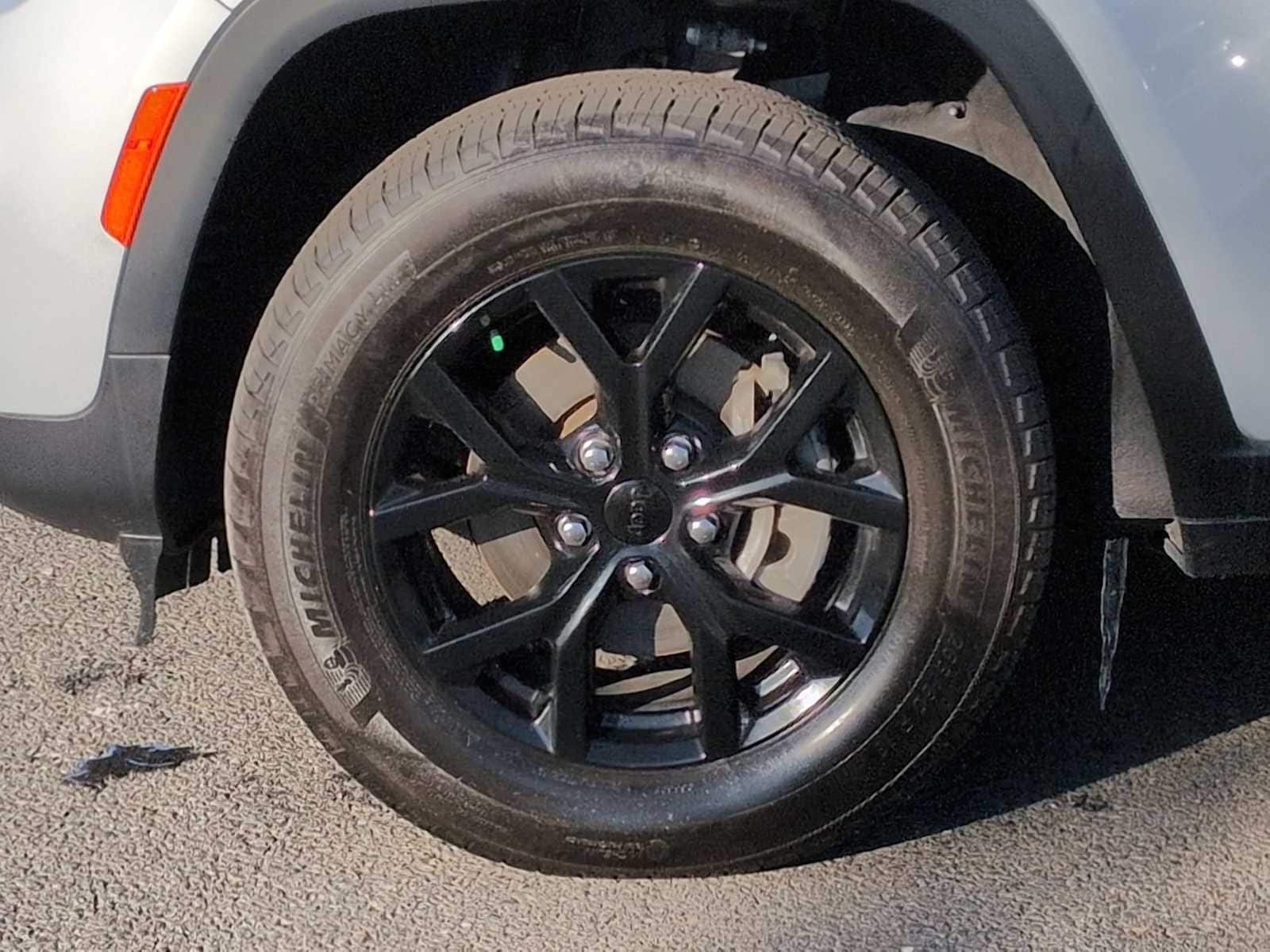 Thumbnail: 2024 Jeep Grand Cherokee - 13