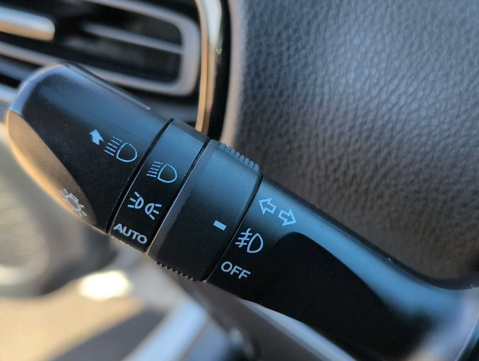 Thumbnail: 2021 Toyota Prius - 27