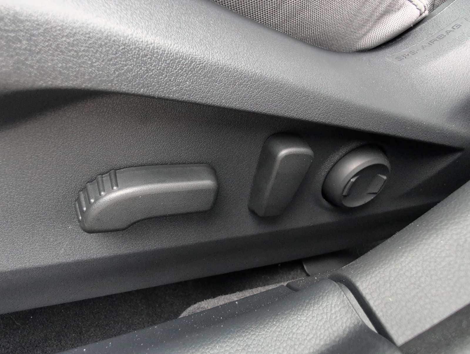 Thumbnail: 2025 Subaru Legacy - 17