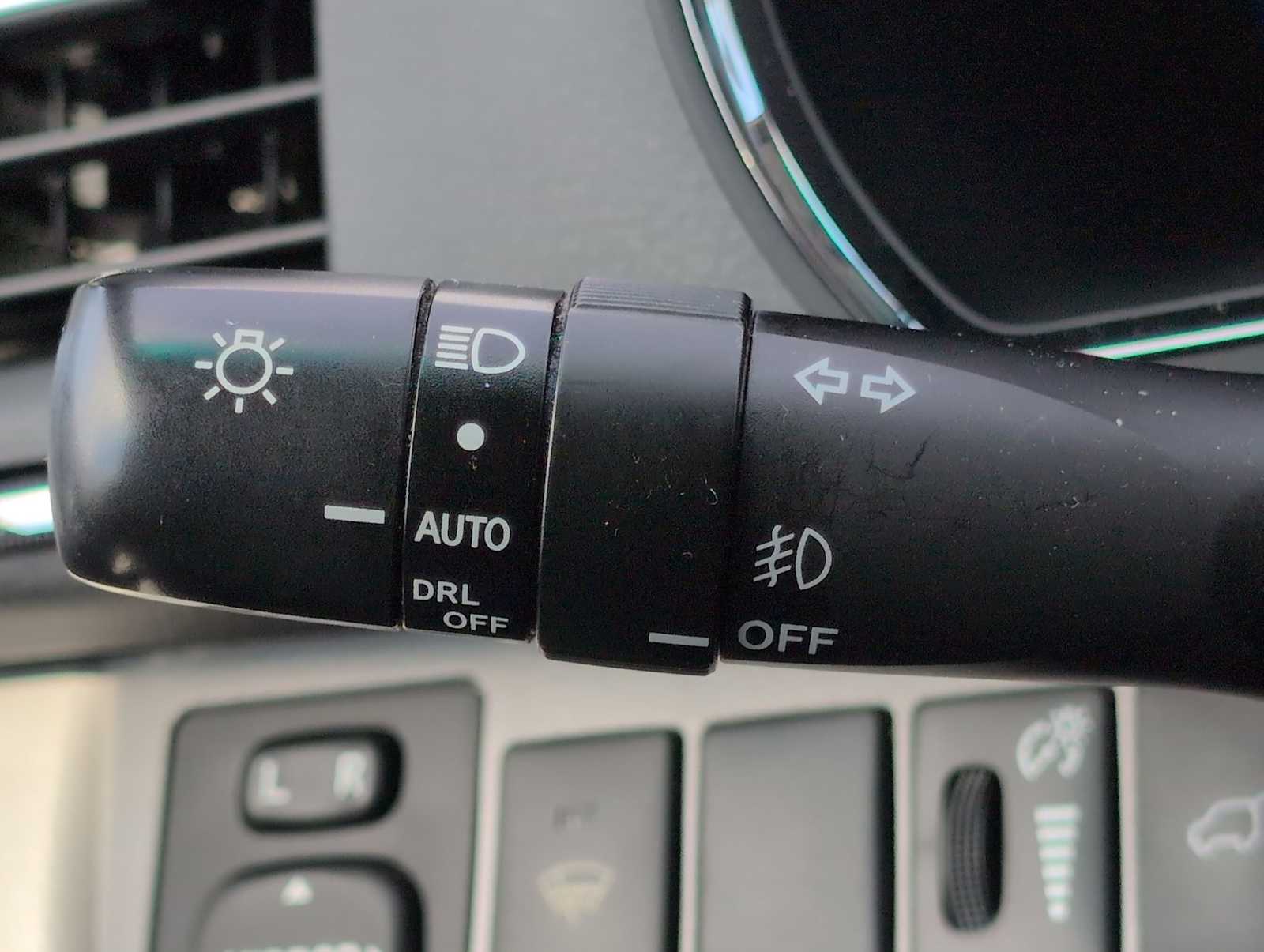 Thumbnail: 2008 Toyota Highlander - 26