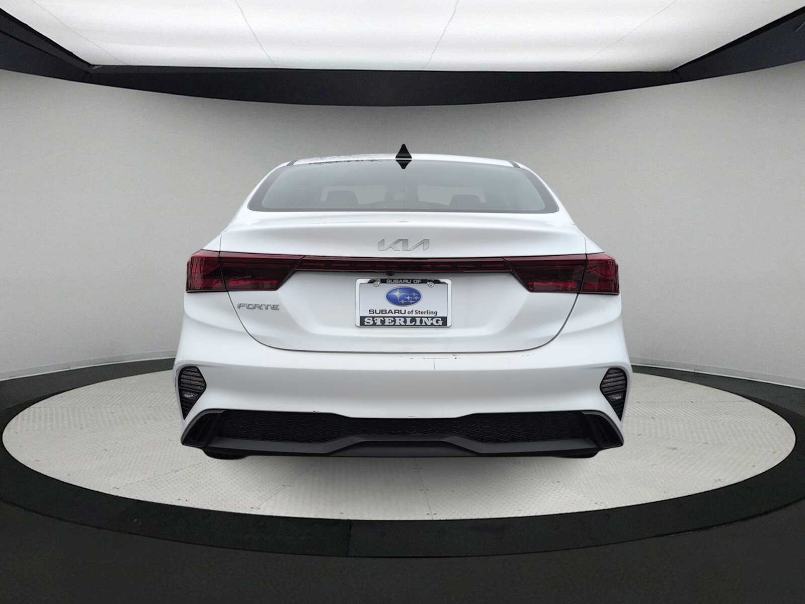 Thumbnail: 2024 Kia Forte - 7