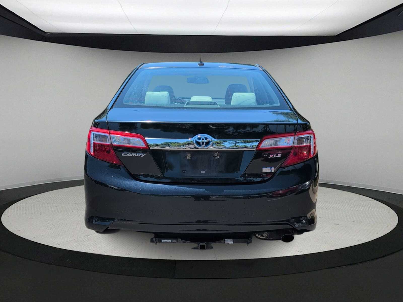 Thumbnail: 2012 Toyota Camry - 7