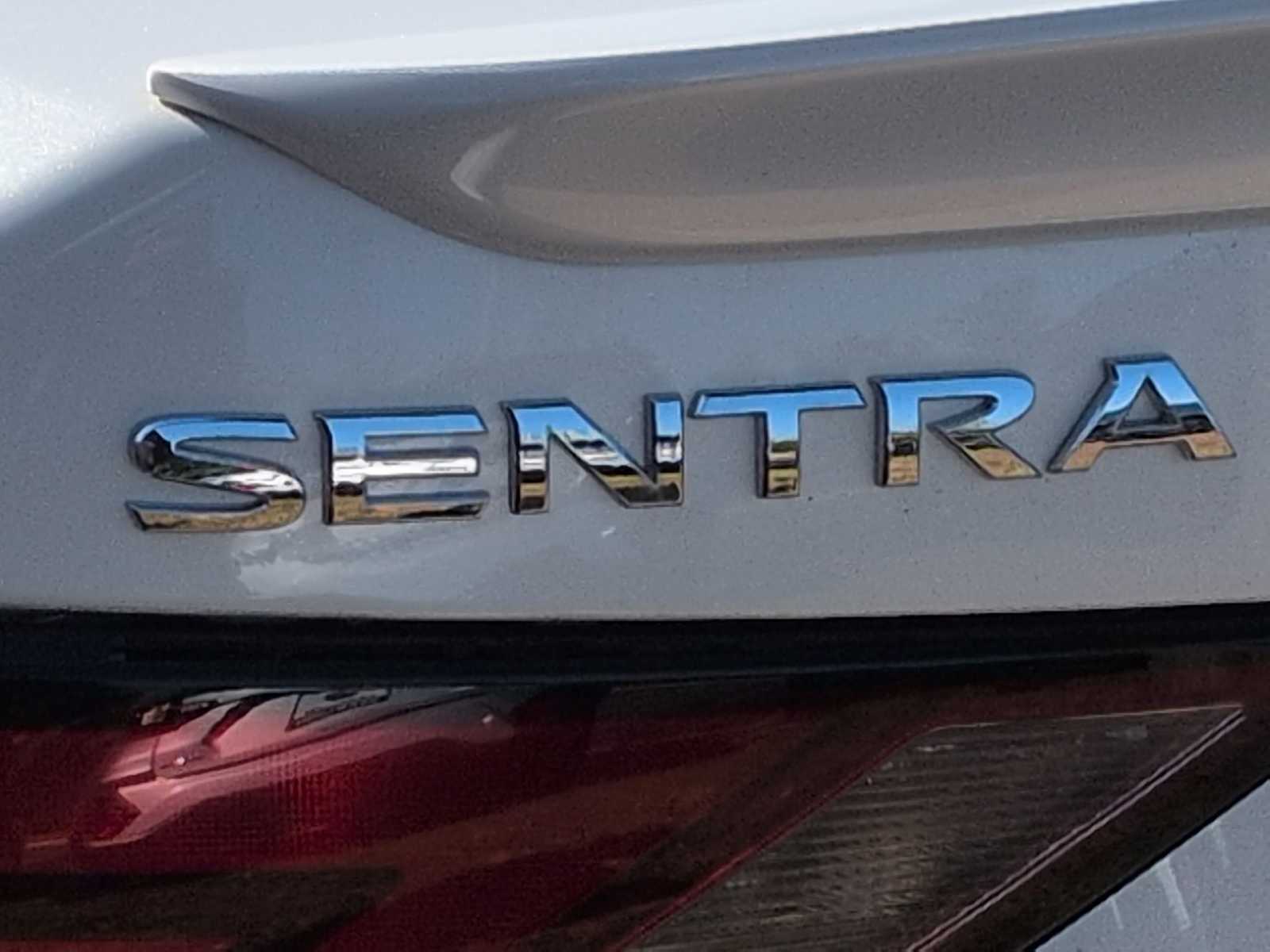 Thumbnail: 2022 Nissan Sentra - 13