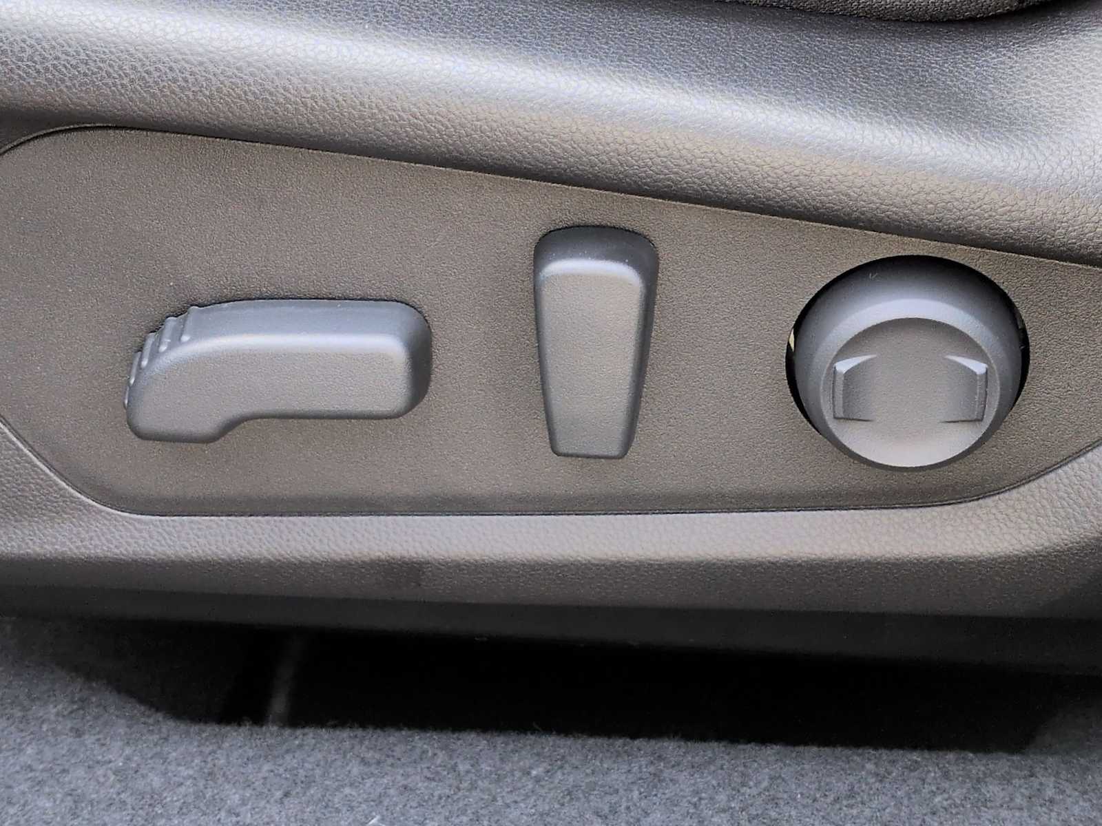 Thumbnail: 2025 Subaru Forester - 17