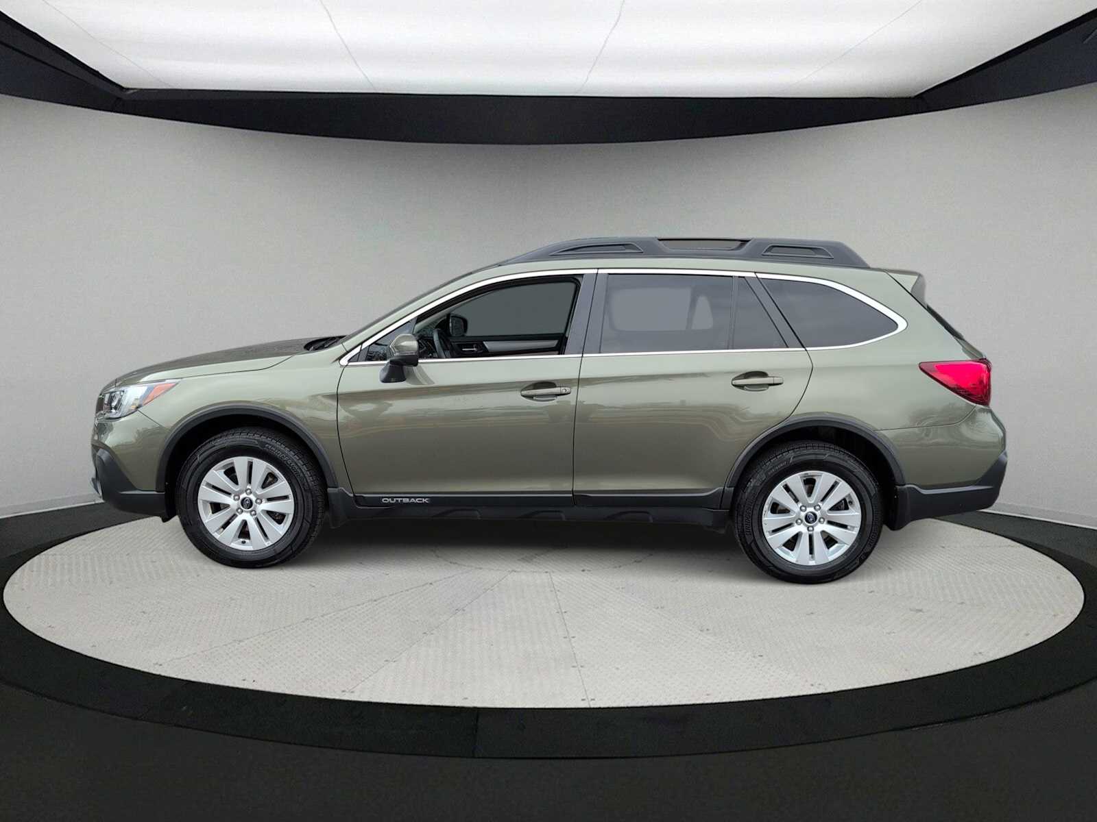Thumbnail: 2018 Subaru Outback - 5