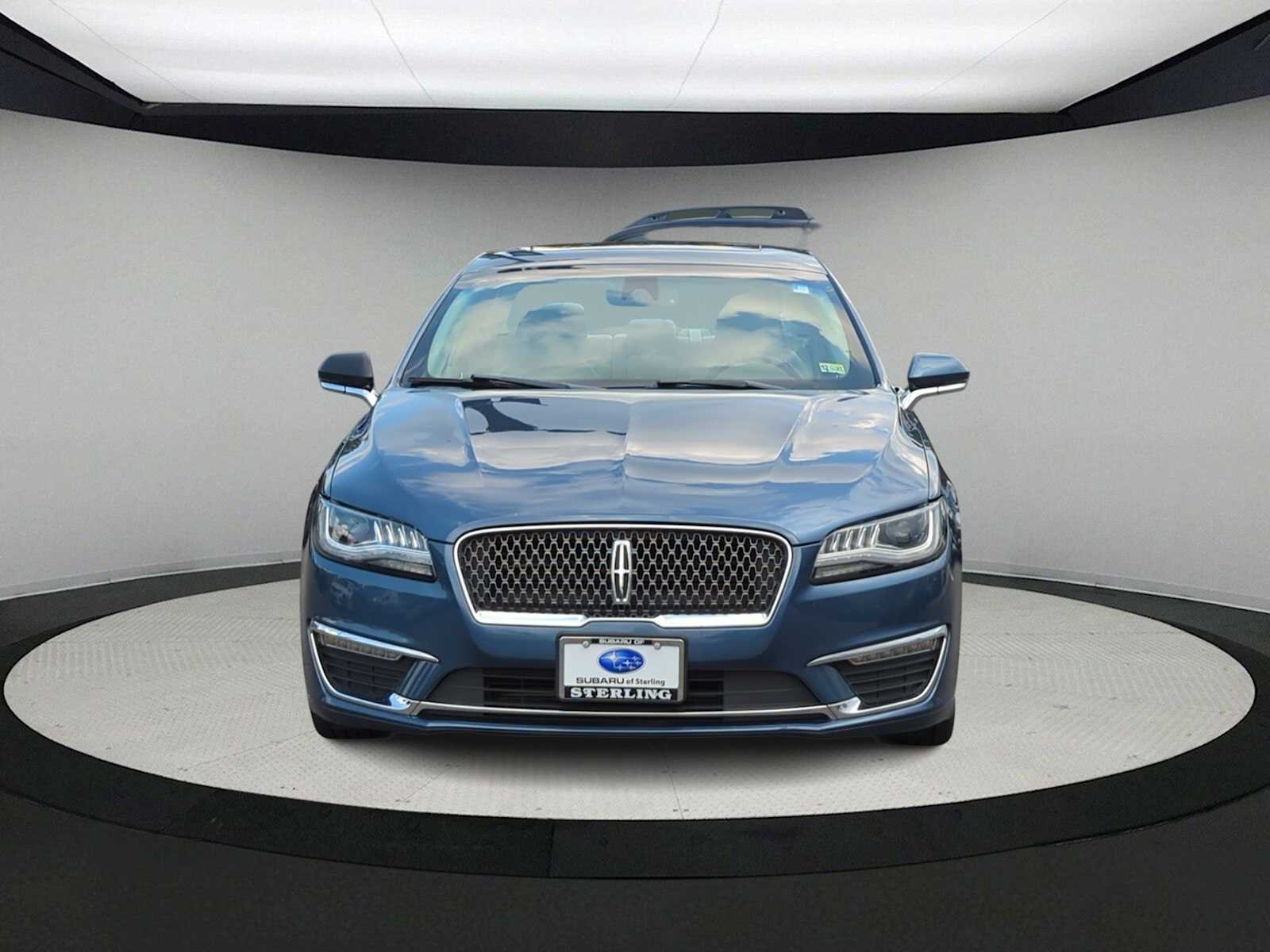Thumbnail: 2019 Lincoln MKZ - 3