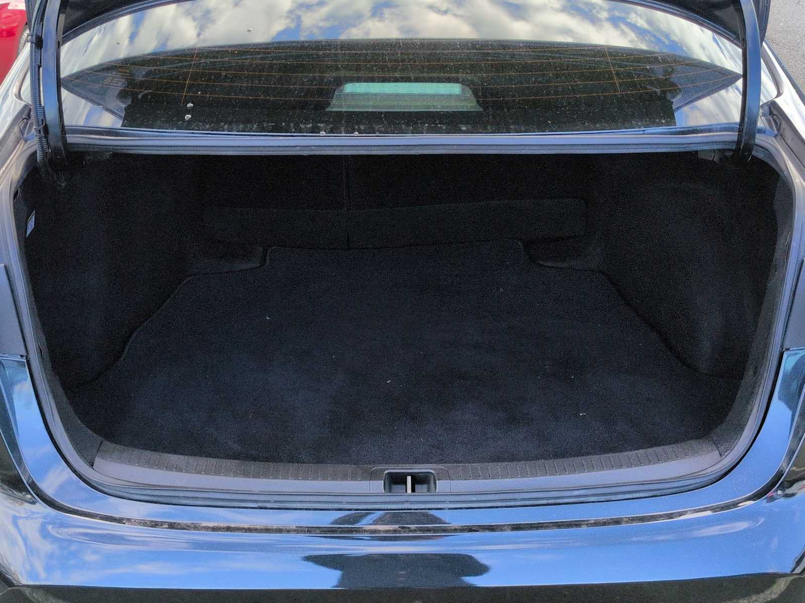 Thumbnail: 2022 Toyota Corolla - 32