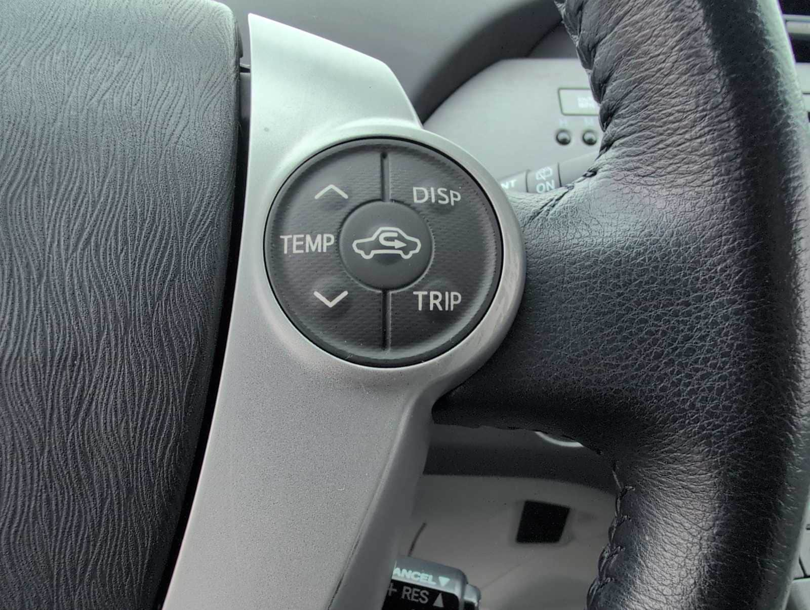 Thumbnail: 2012 Toyota Prius - 25