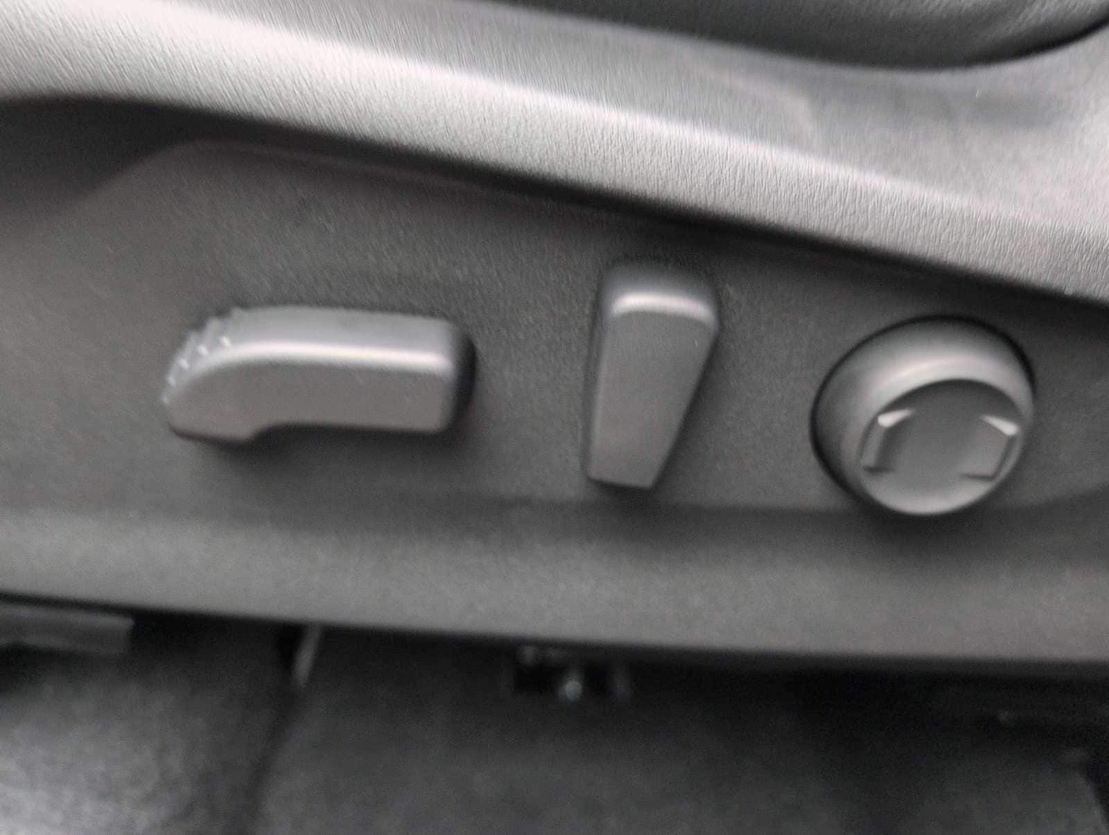 Thumbnail: 2025 Subaru Forester - 17