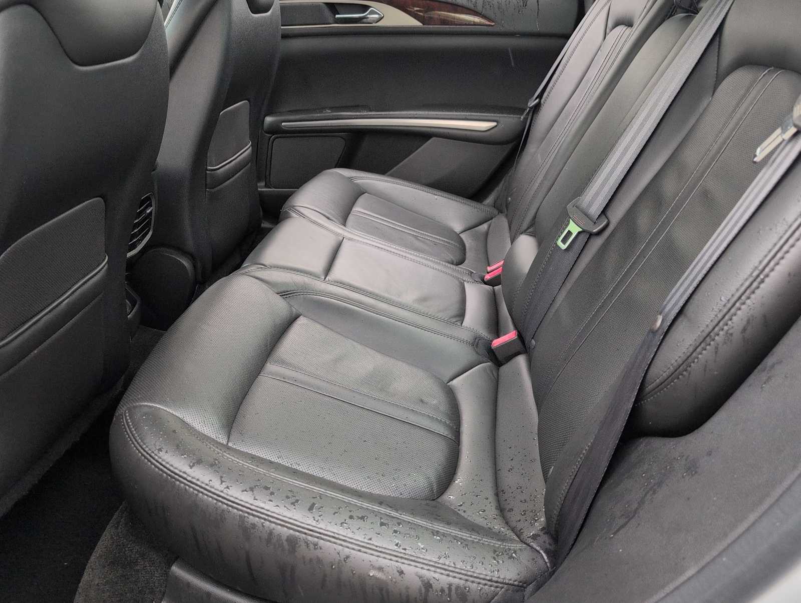 Thumbnail: 2014 Lincoln MKZ - 19