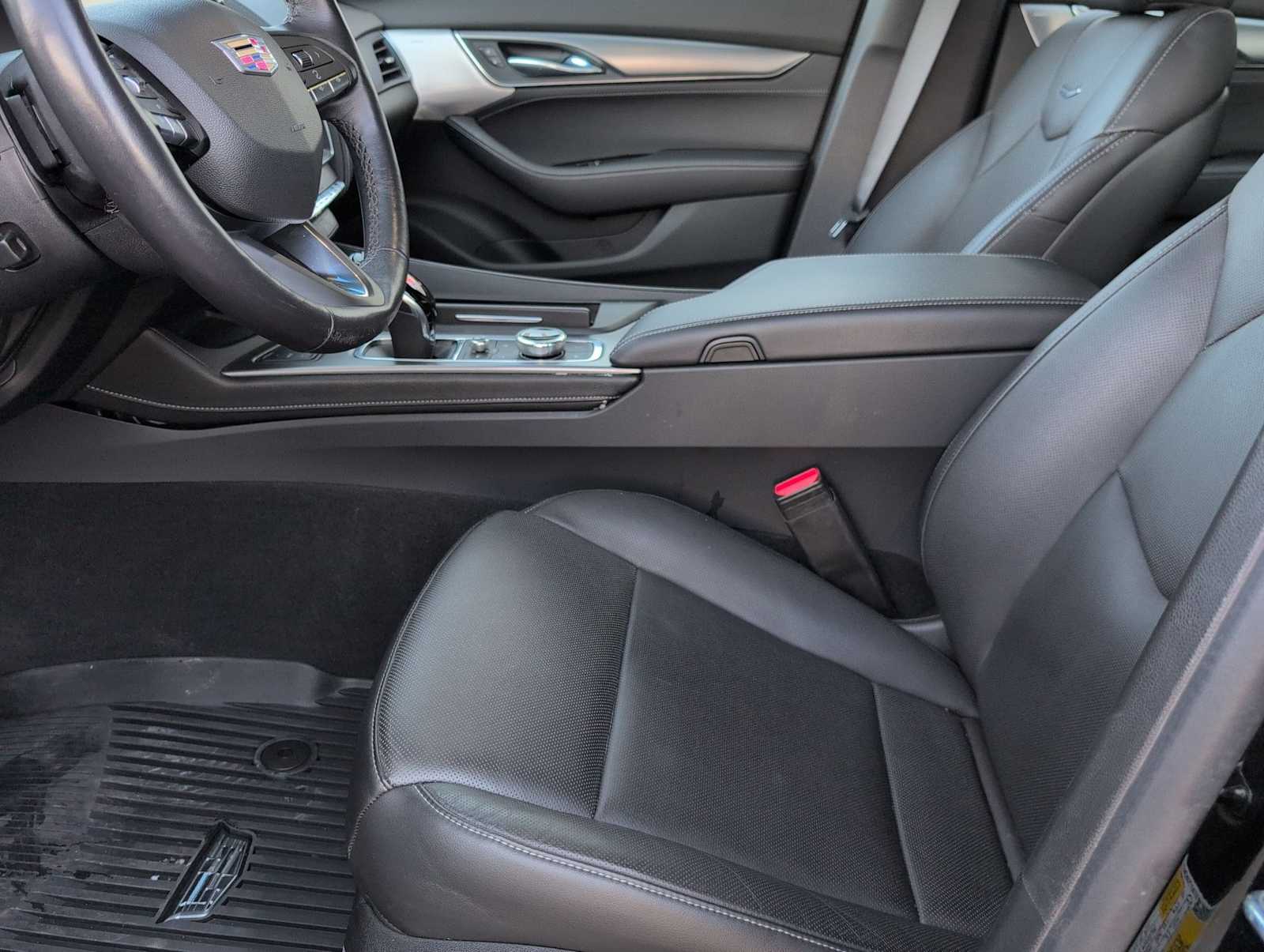 Thumbnail: 2022 Cadillac CT5 - 17