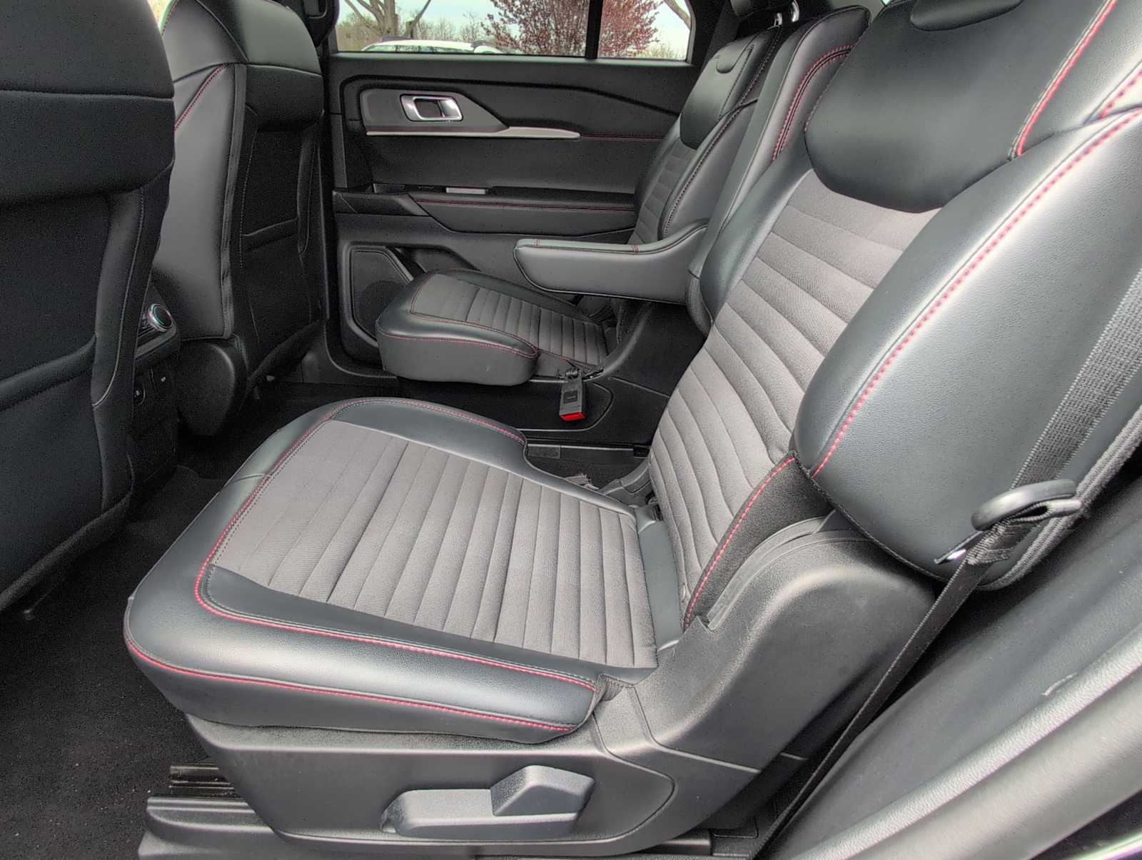 Thumbnail: 2025 Ford Explorer - 19